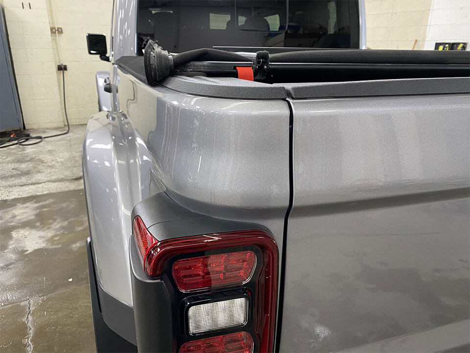 Dent Repair Jeep Gladiator after